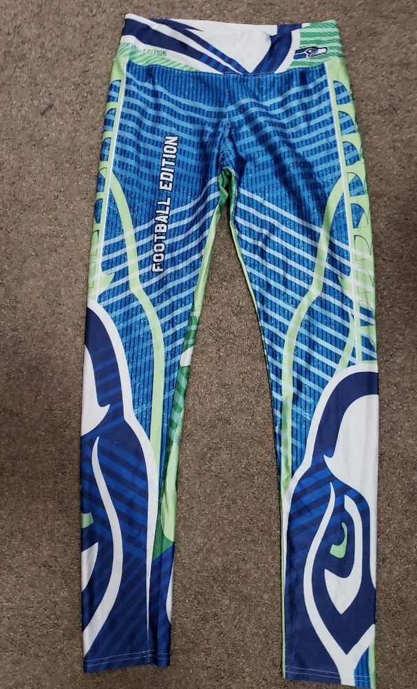 leggings - Picture 2 of 4